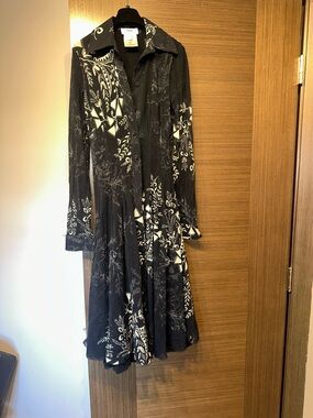 Fuzzi black & beige Printed dress Italy SZ M